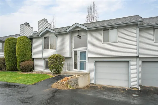$299,000 | 950 East Calkins Drive, Spokane, WA 99208