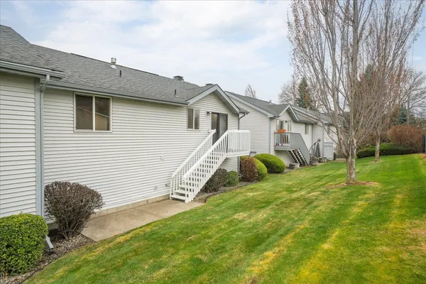 $299,000 | 950 East Calkins Drive, Spokane, WA 99208