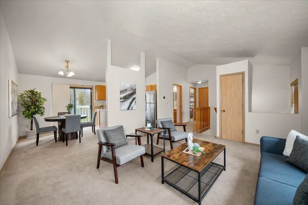 $299,000 | 950 East Calkins Drive, Spokane, WA 99208