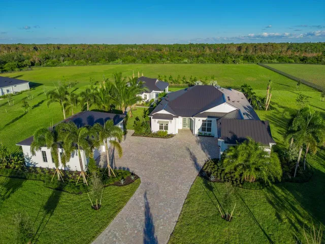a view of a garden with an outdoor space