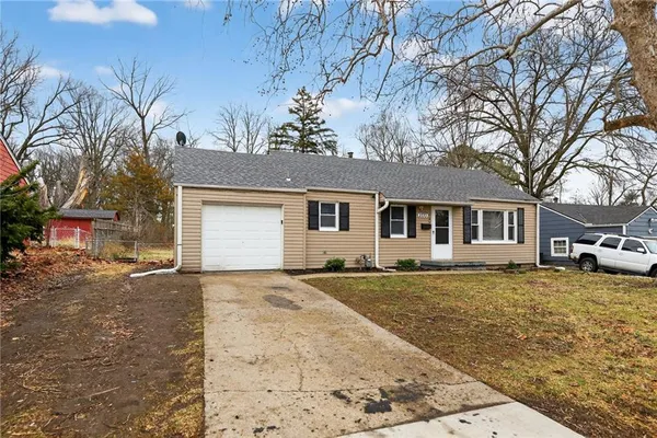 $159,900 | 2733 North 47th Terrace, Kansas City, KS 66104