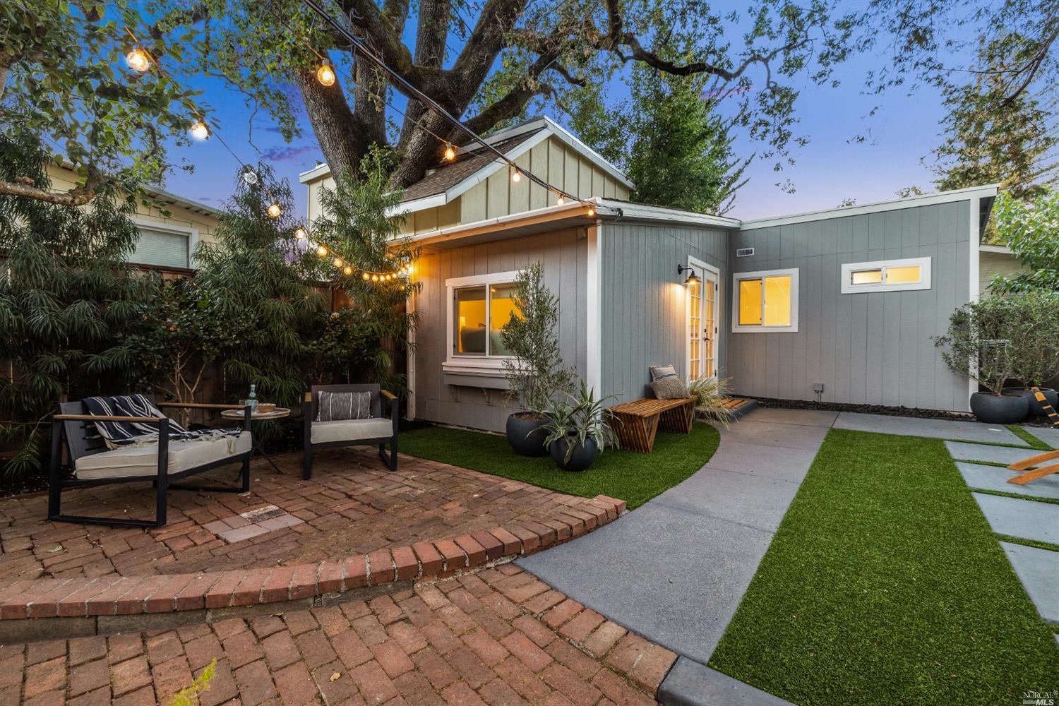 27 Laurel Avenue San Anselmo, CA 94960 - Photo 35 of 52 a view of a house with backyard and sitting area