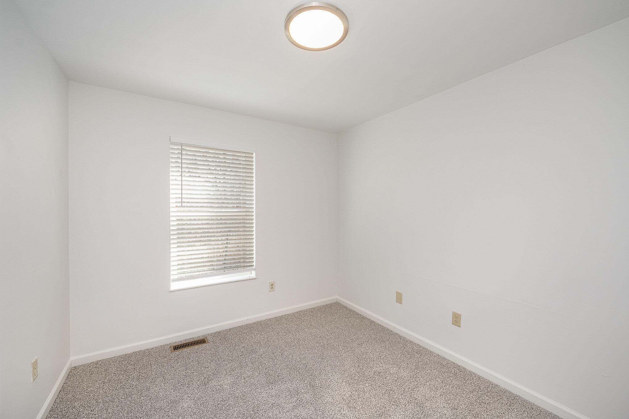 487 Jericho Road Covington, KY 41015 - Photo 12 of 24 Gallery Image 12