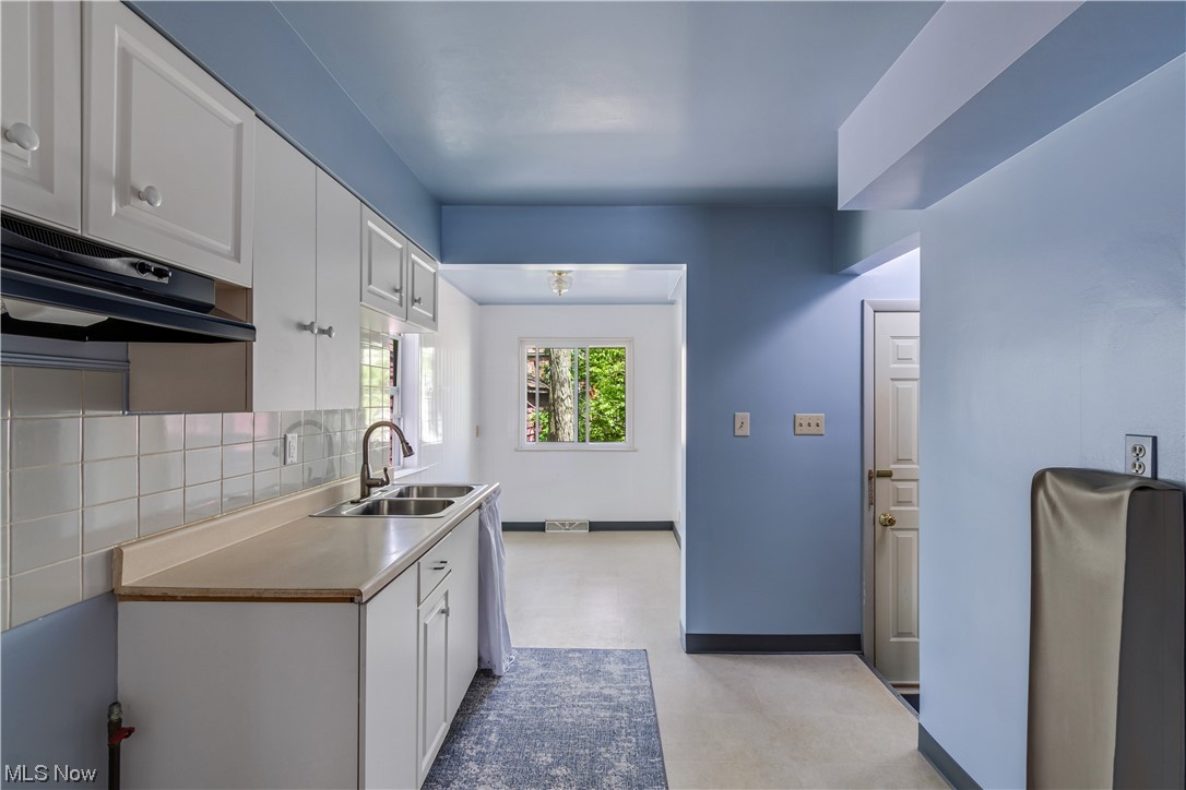 1575 Garman Road Akron, OH 44313 - Photo 5 of 26 Gallery Image 5