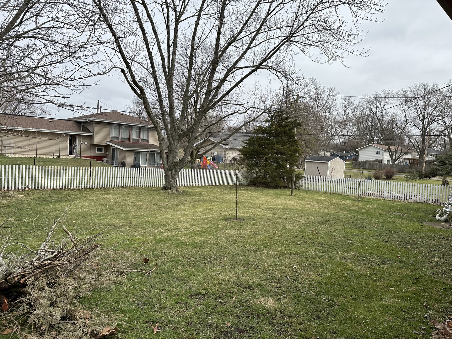 2S145 Valley Road Lombard, IL 60148 - Photo 3 of 3 a view of a house with a yard