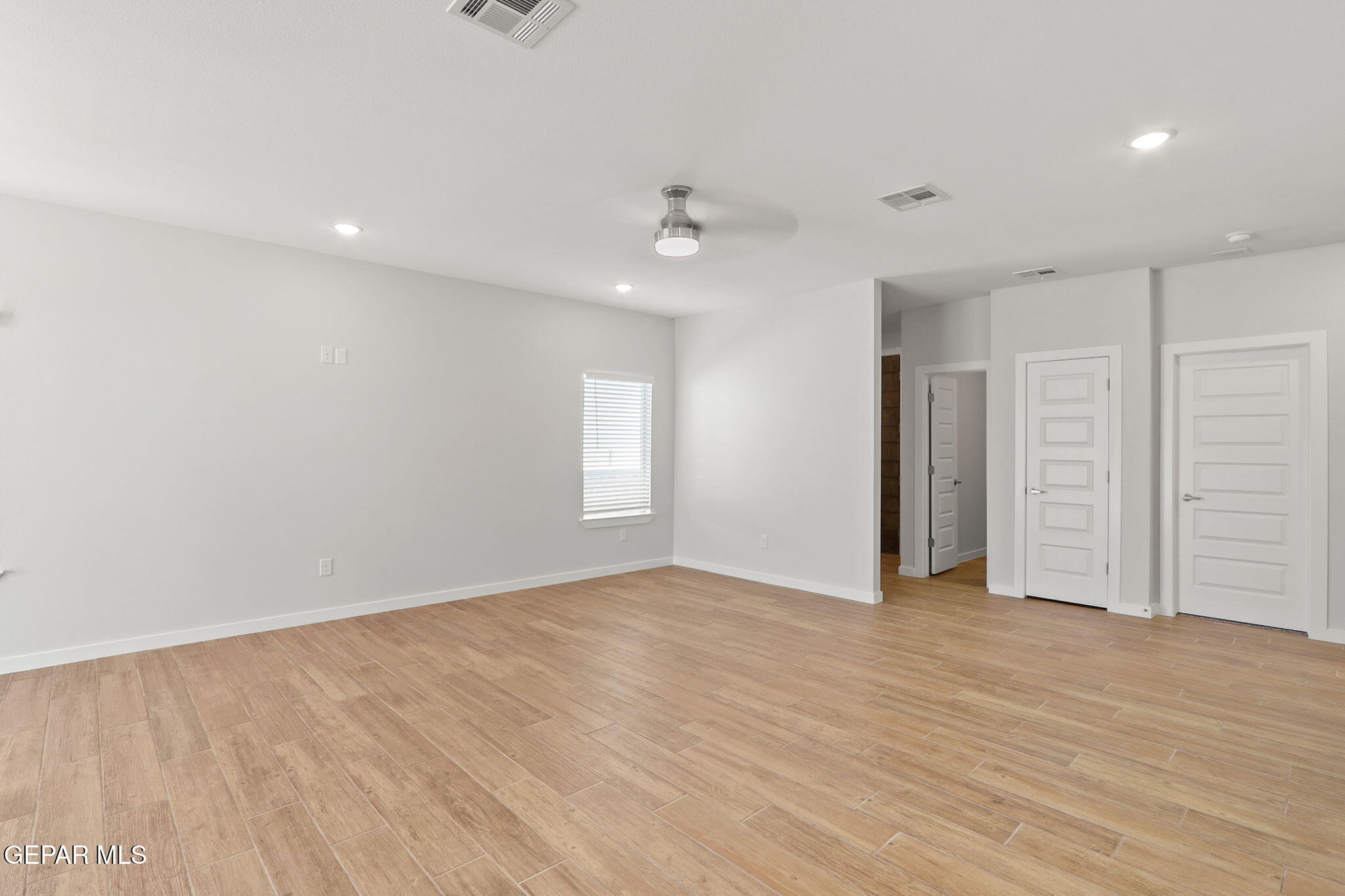 646 Davi's Greenwood Court Vinton, TX 79821 - Photo 3 of 23 2-web-or-mls-IMG_0008