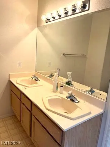 $230,000 | 2194 Camel Mesa Drive, Laughlin, NV 89029