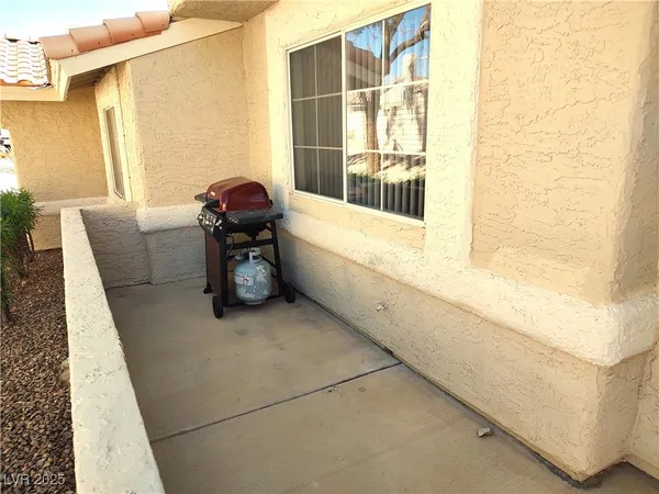 $220,000 | 2194 Camel Mesa Drive, Laughlin, NV 89029