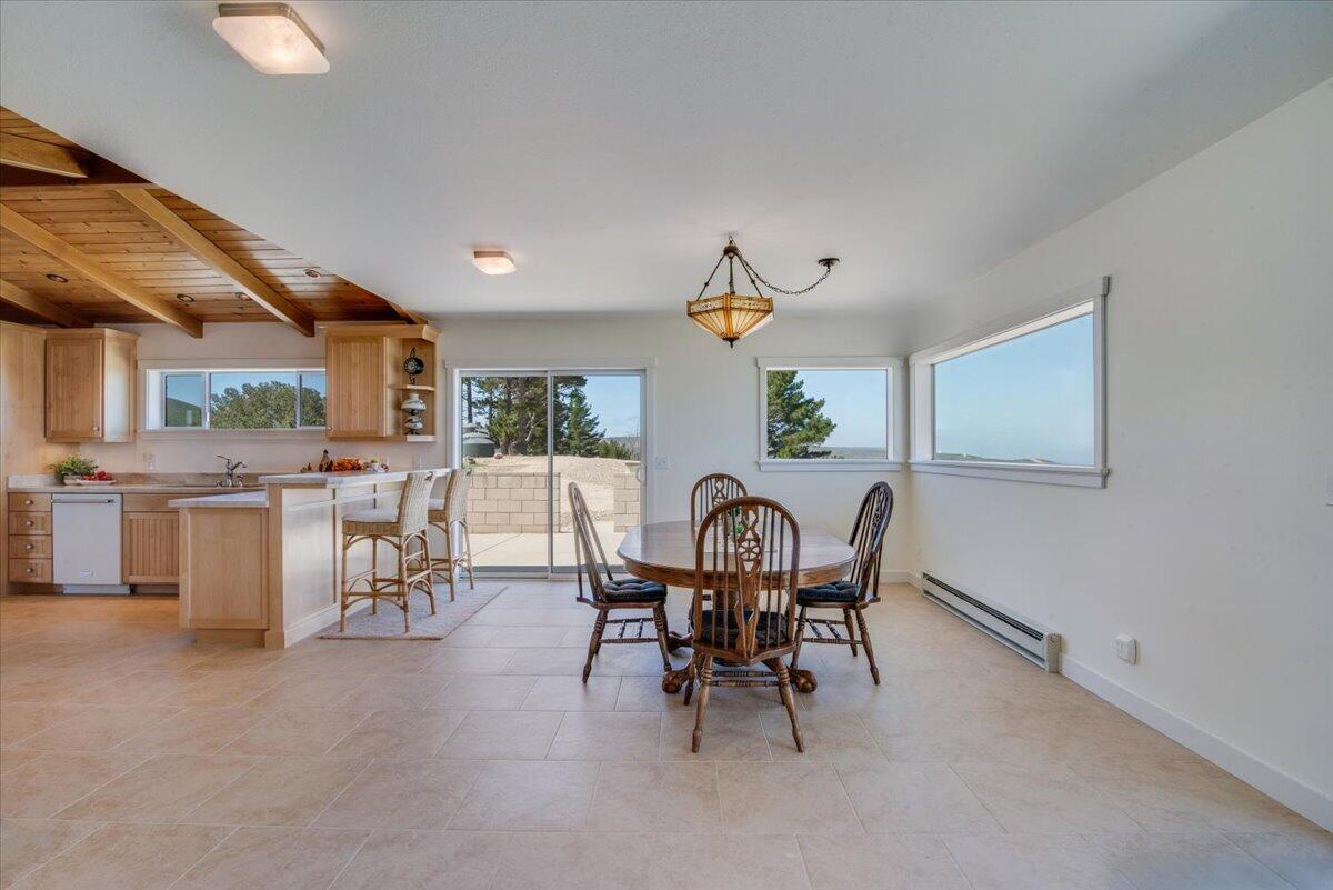 1102 Lasalle Canyon Road Lompoc, CA 93436 - Photo 6 of 62 07-Dining and Entertaining