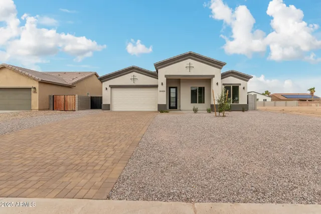 $352,000 | 10620 West Monaco Boulevard, Arizona City, AZ 85123