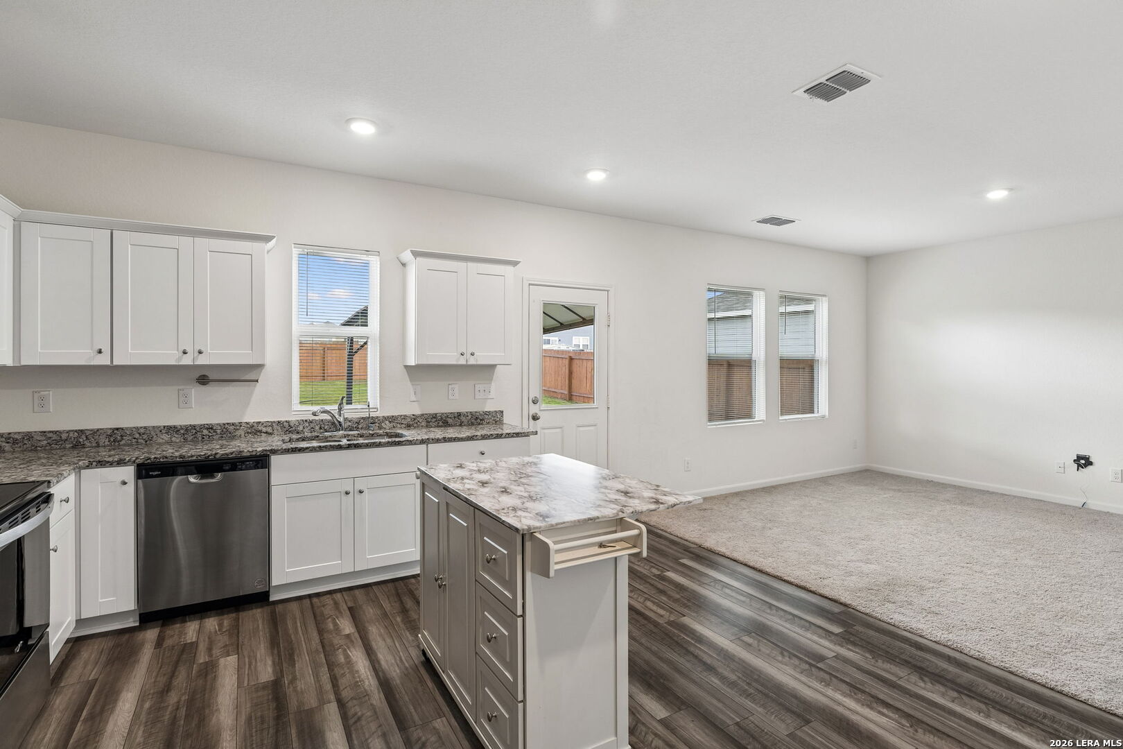5625 Rowan Ridge Converse, TX 78109 - Photo 9 of 23