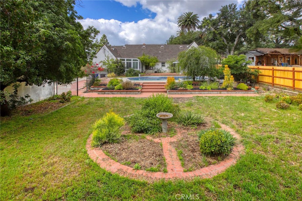 2360 Morslay Road Altadena, CA 91001 - Photo 35 of 44