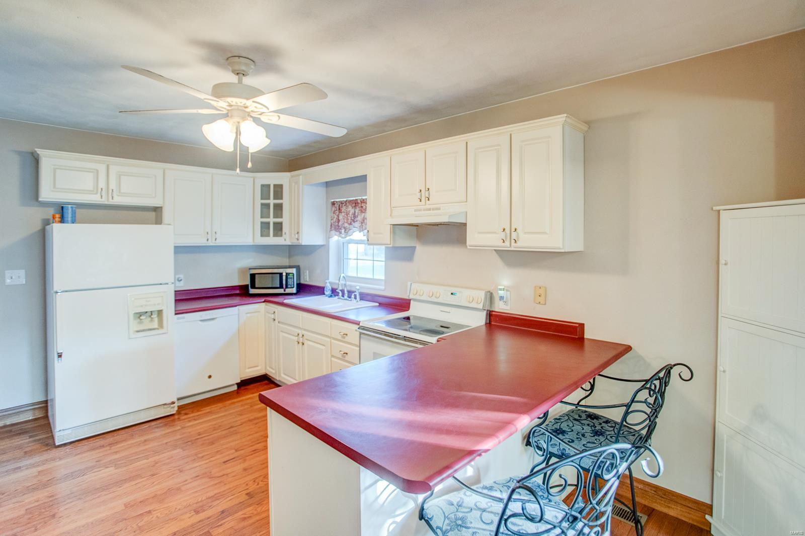 630 Morrison Avenue Waterloo, IL 62298 - Photo 6 of 25 Gallery Image 6