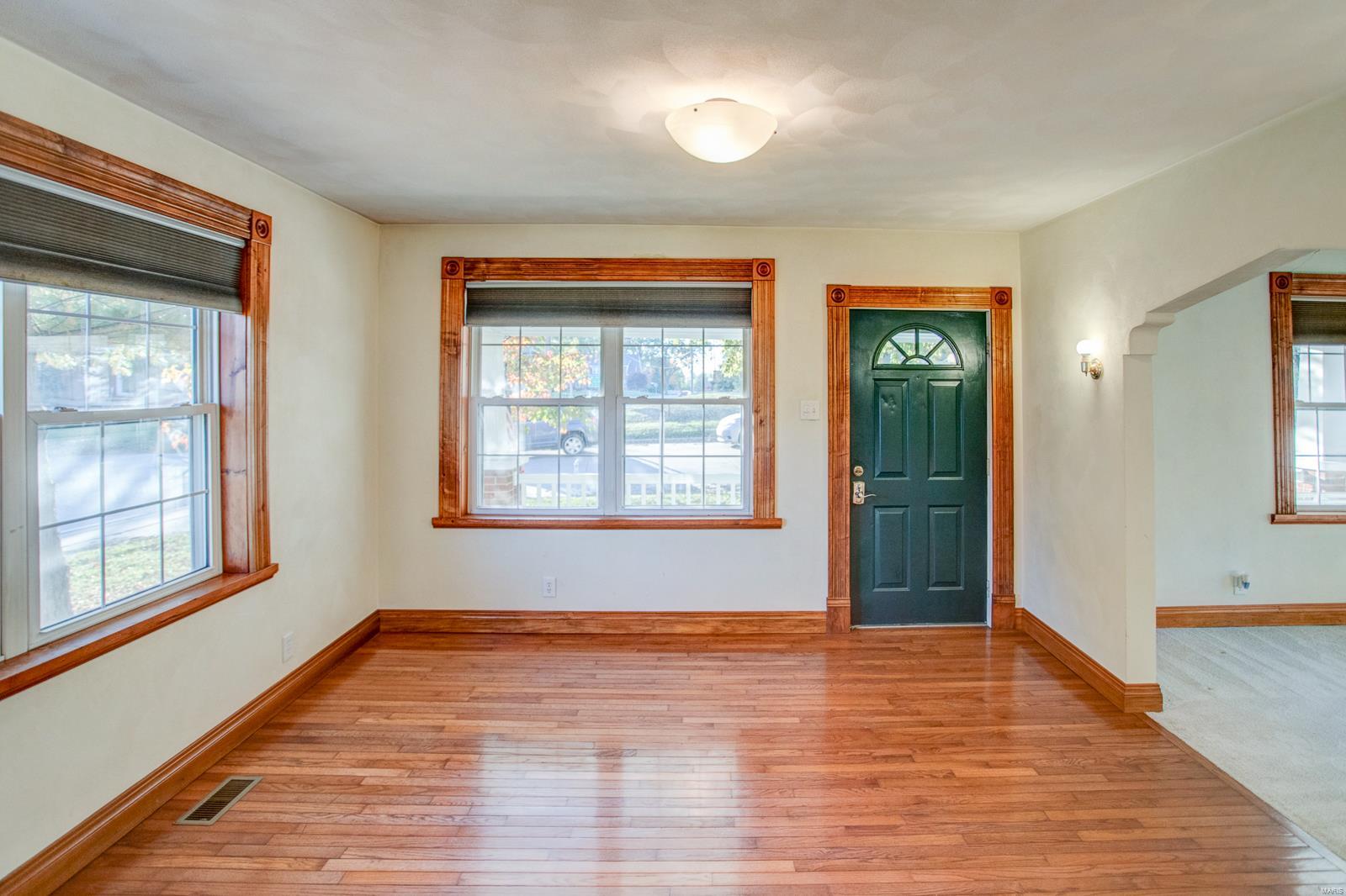 630 Morrison Avenue Waterloo, IL 62298 - Photo 8 of 25 Gallery Image 8