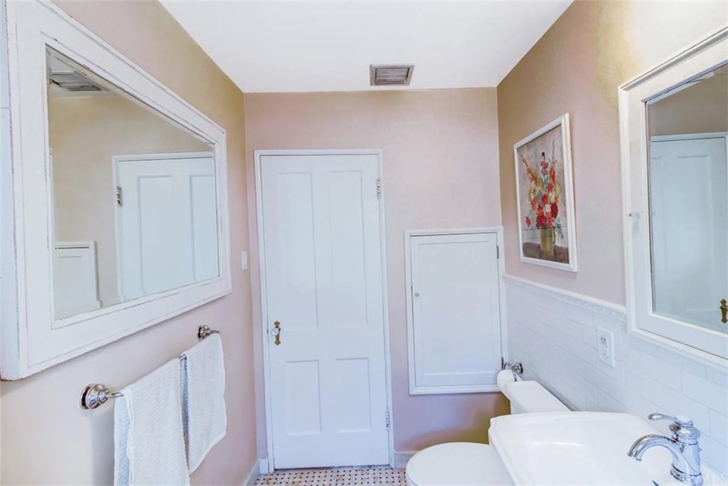 1115 Paladora Avenue Pasadena, CA 91104 - Photo 22 of 28