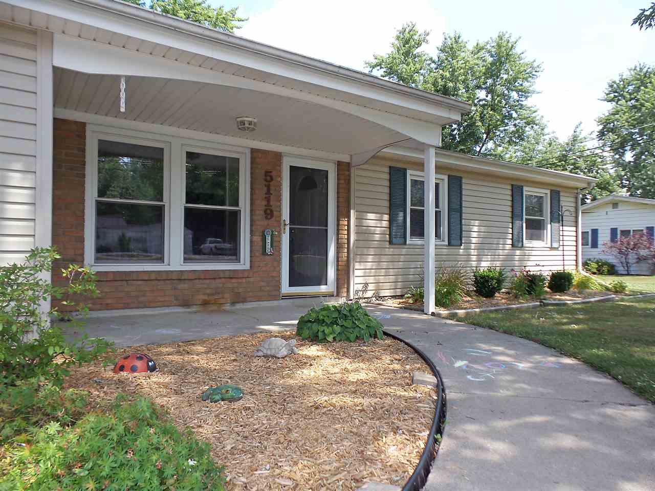 5119 Evard Road Fort Wayne, IN 46835 - Photo 2 of 21 Gallery Image 2