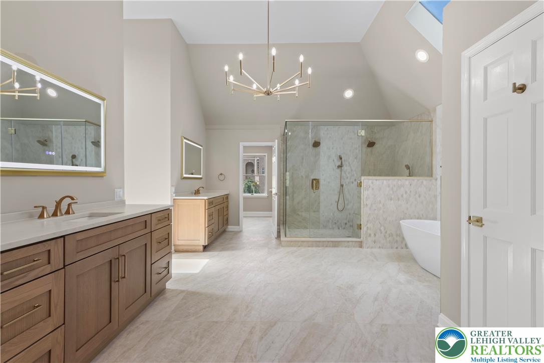 3685 Manor Road Bethlehem, PA 18020 - Photo 30 of 47 primary bath