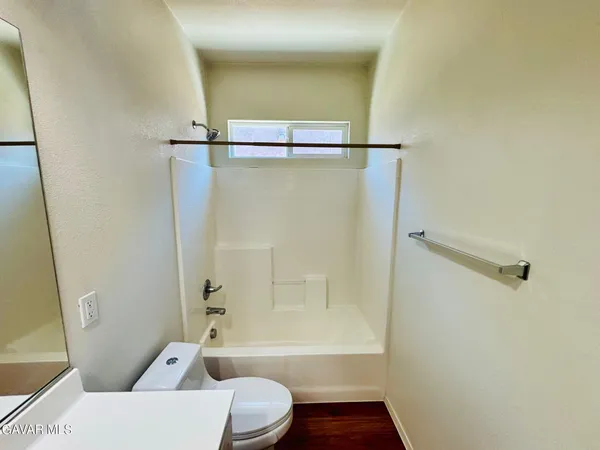 $2,899 | 5806 West Ave K-3, Lancaster, CA 93536