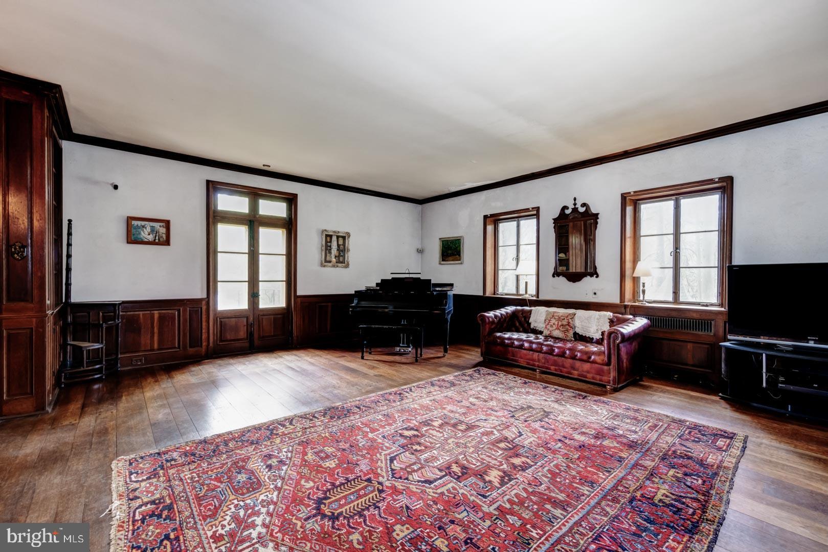 1187 Rydal Road Jenkintown, PA 19046 - Photo 14 of 44