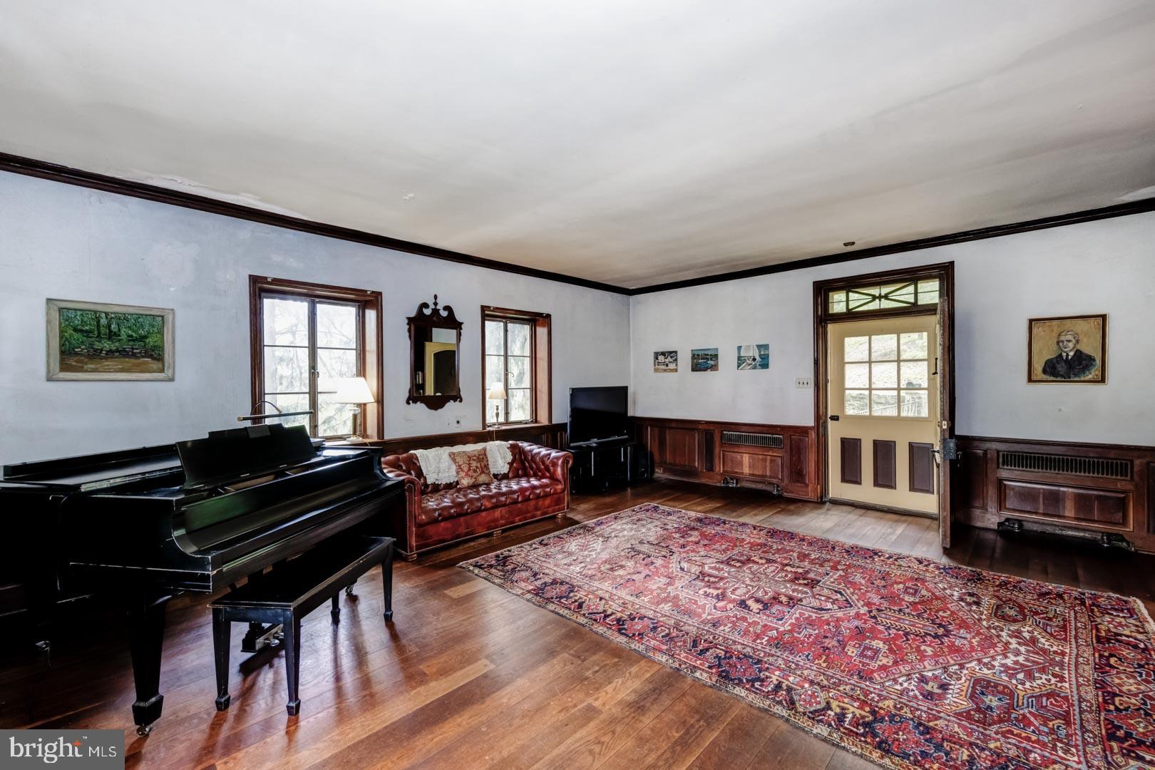 1187 Rydal Road Jenkintown, PA 19046 - Photo 15 of 44