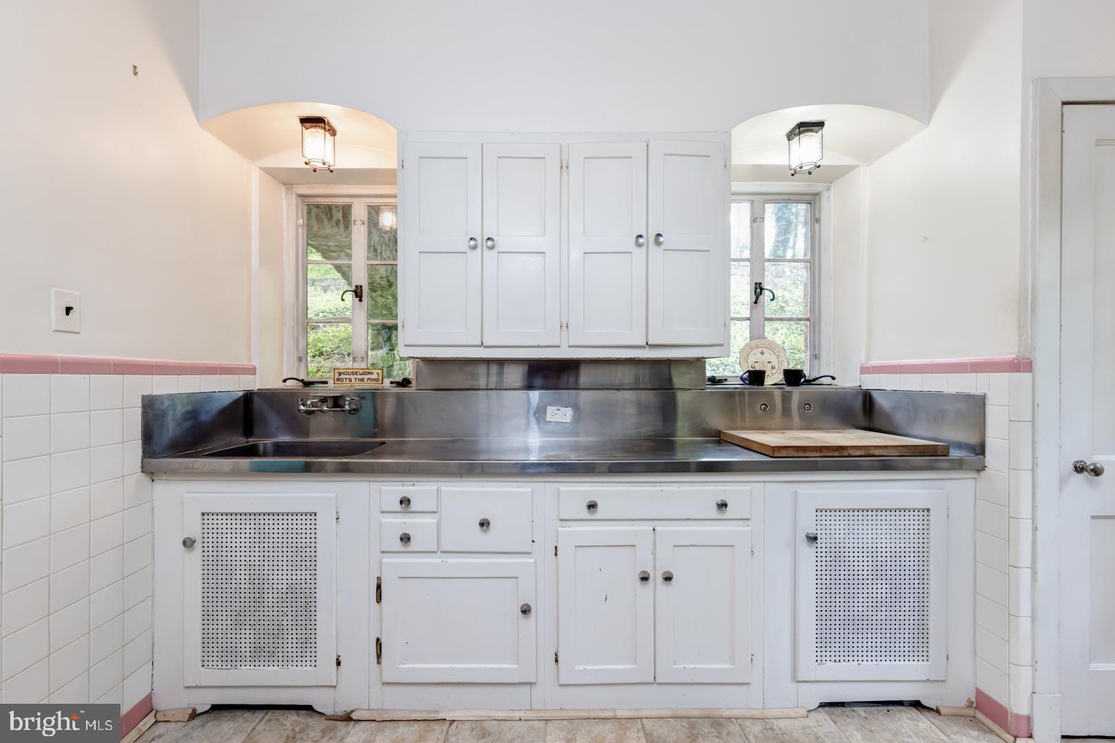 1187 Rydal Road Jenkintown, PA 19046 - Photo 21 of 44