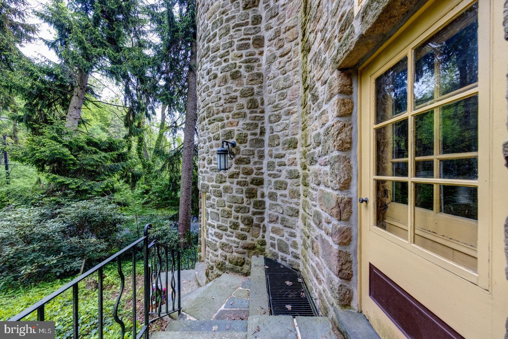 1187 Rydal Road Jenkintown, PA 19046 - Photo 10 of 44