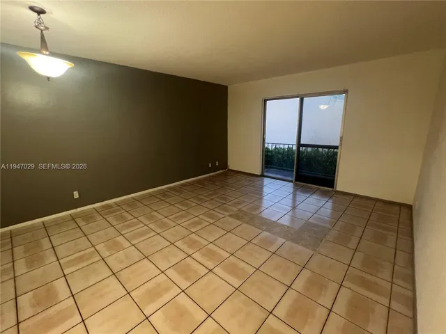 $1,650 | 9203 Northwest 38th Drive, Unit 12, Coral Springs, FL 33065