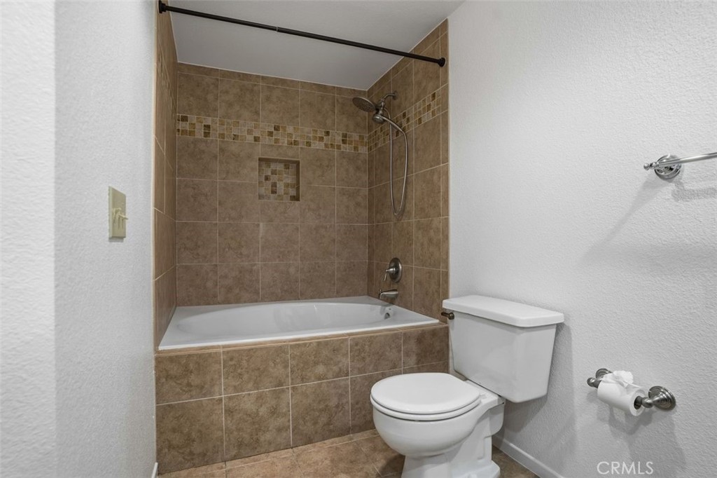 7337 Paseo Verde Carlsbad, CA 92009 - Photo 15 of 22