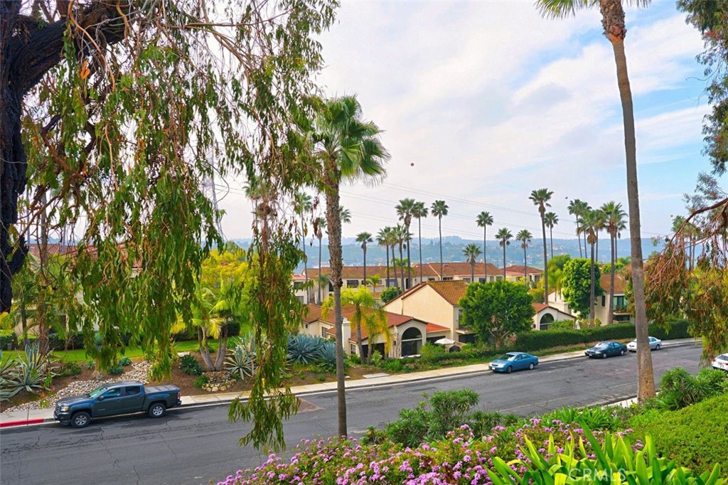 7337 Paseo Verde Carlsbad, CA 92009 - Photo 21 of 22