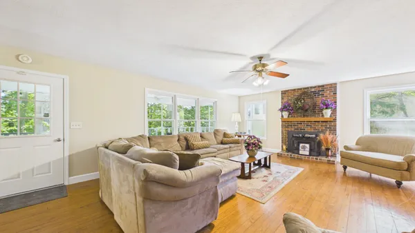 $567,537 | 537 Algonquin Road, Eddyville, KY 42038