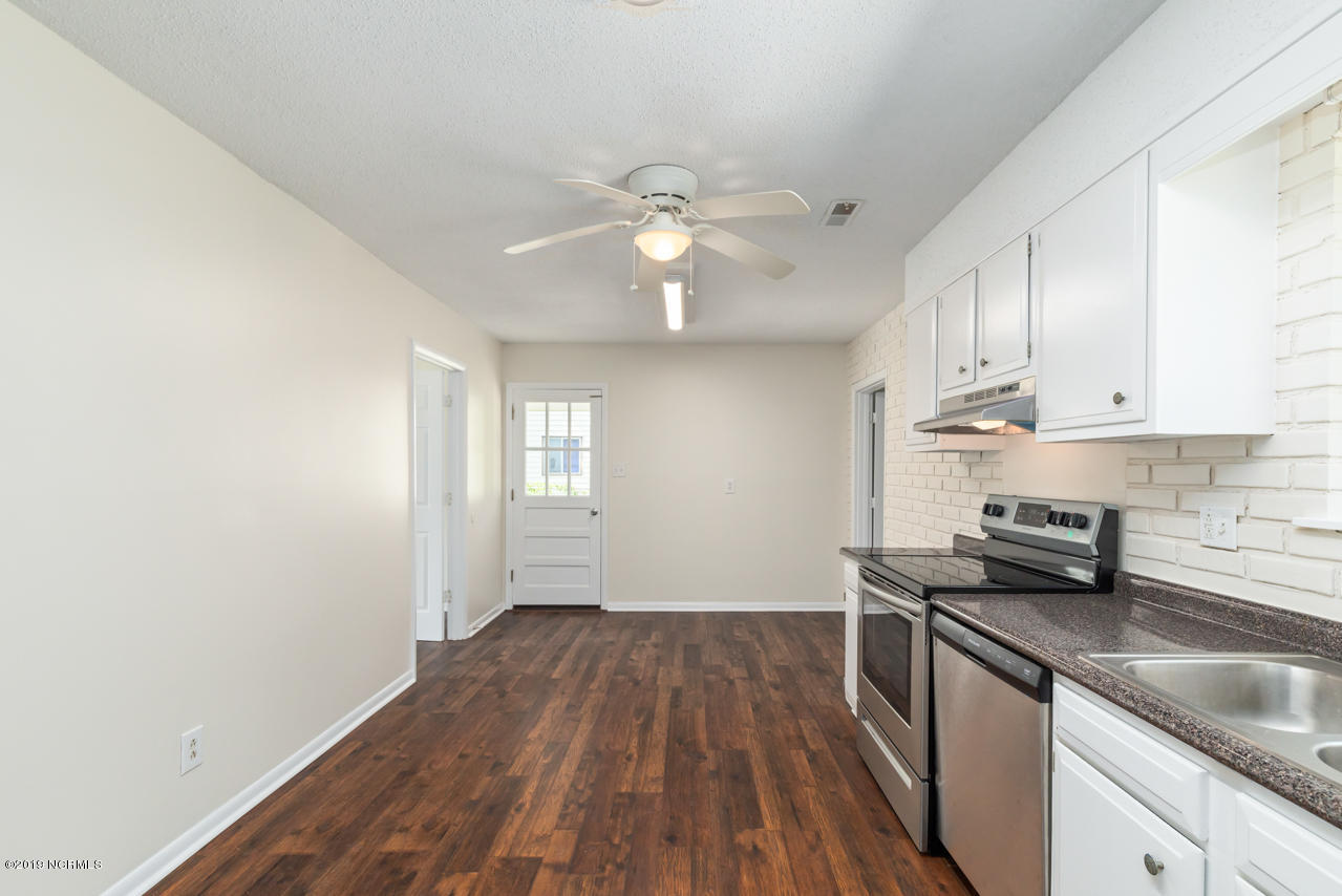 2909 Country Club Road Jacksonville, NC 28546 - Photo 11 of 35 11