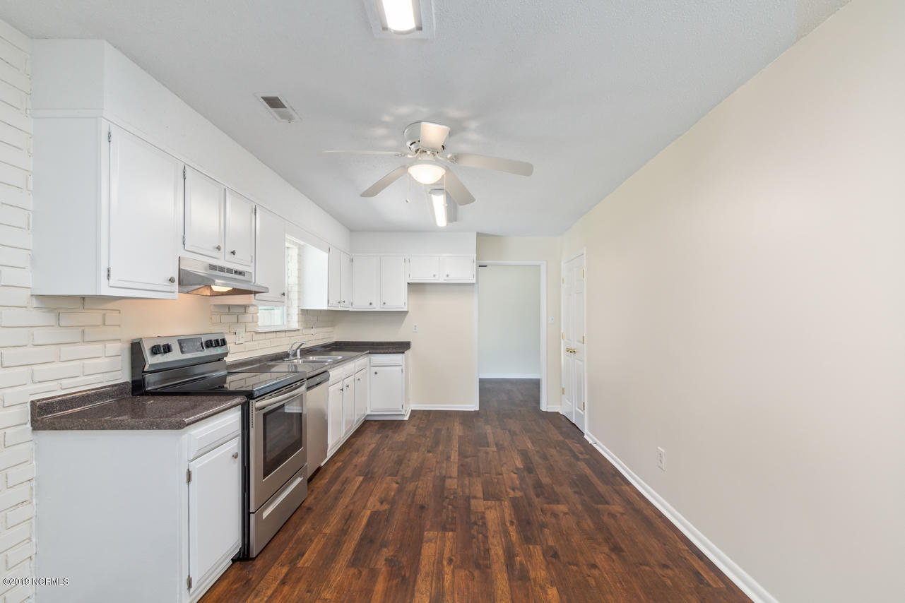 2909 Country Club Road Jacksonville, NC 28546 - Photo 12 of 35 12