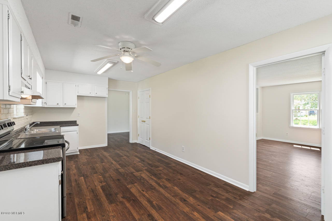 2909 Country Club Road Jacksonville, NC 28546 - Photo 14 of 35 14