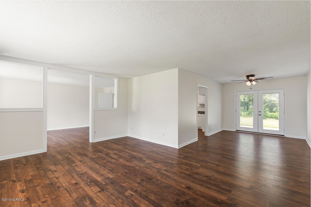 2909 Country Club Road Jacksonville, NC 28546 - Photo 8 of 35 8