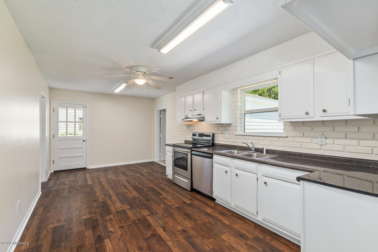 2909 Country Club Road Jacksonville, NC 28546 - Photo 10 of 35 10