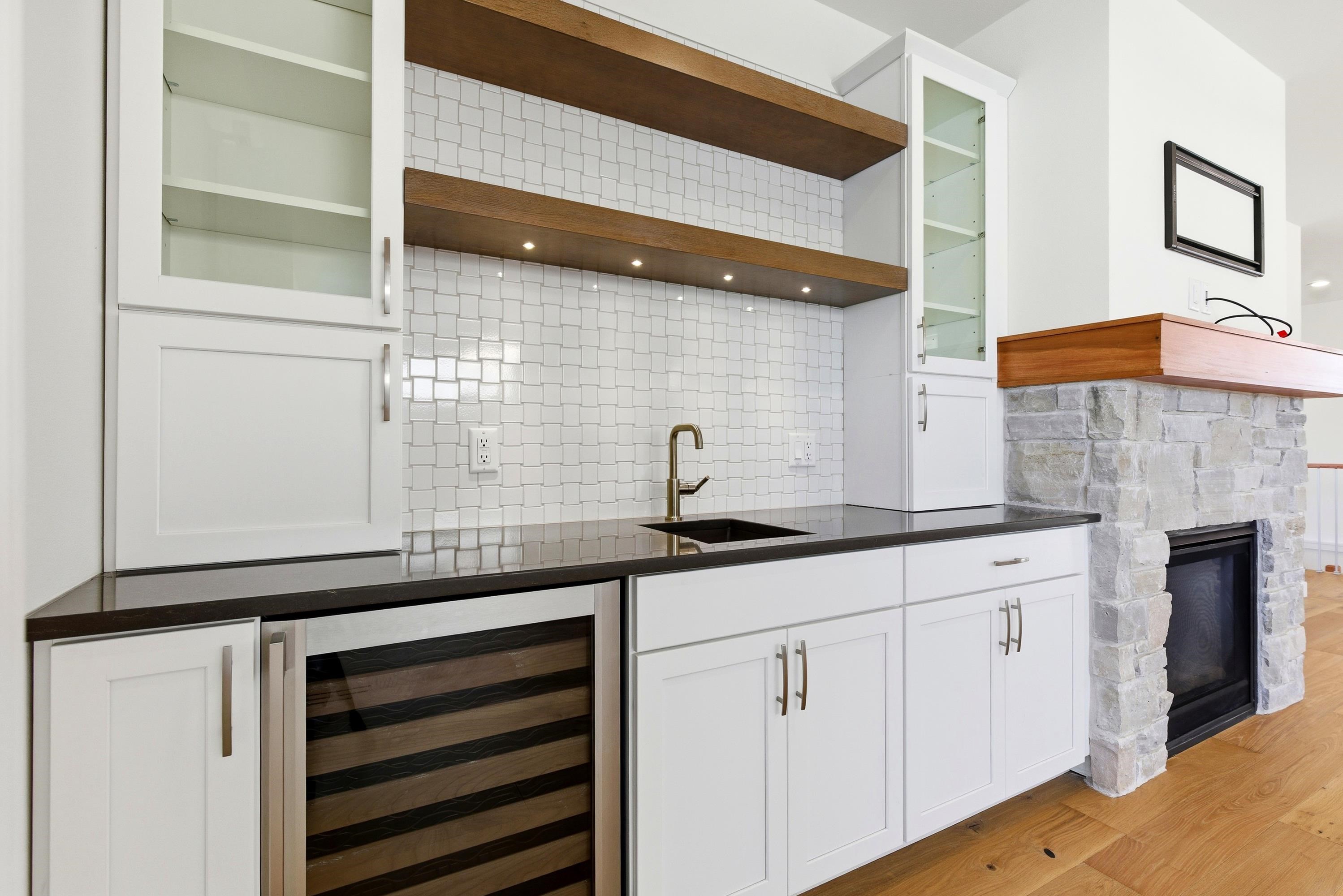 16 Prince Way Fitchburg, WI 53711 - Photo 13 of 27