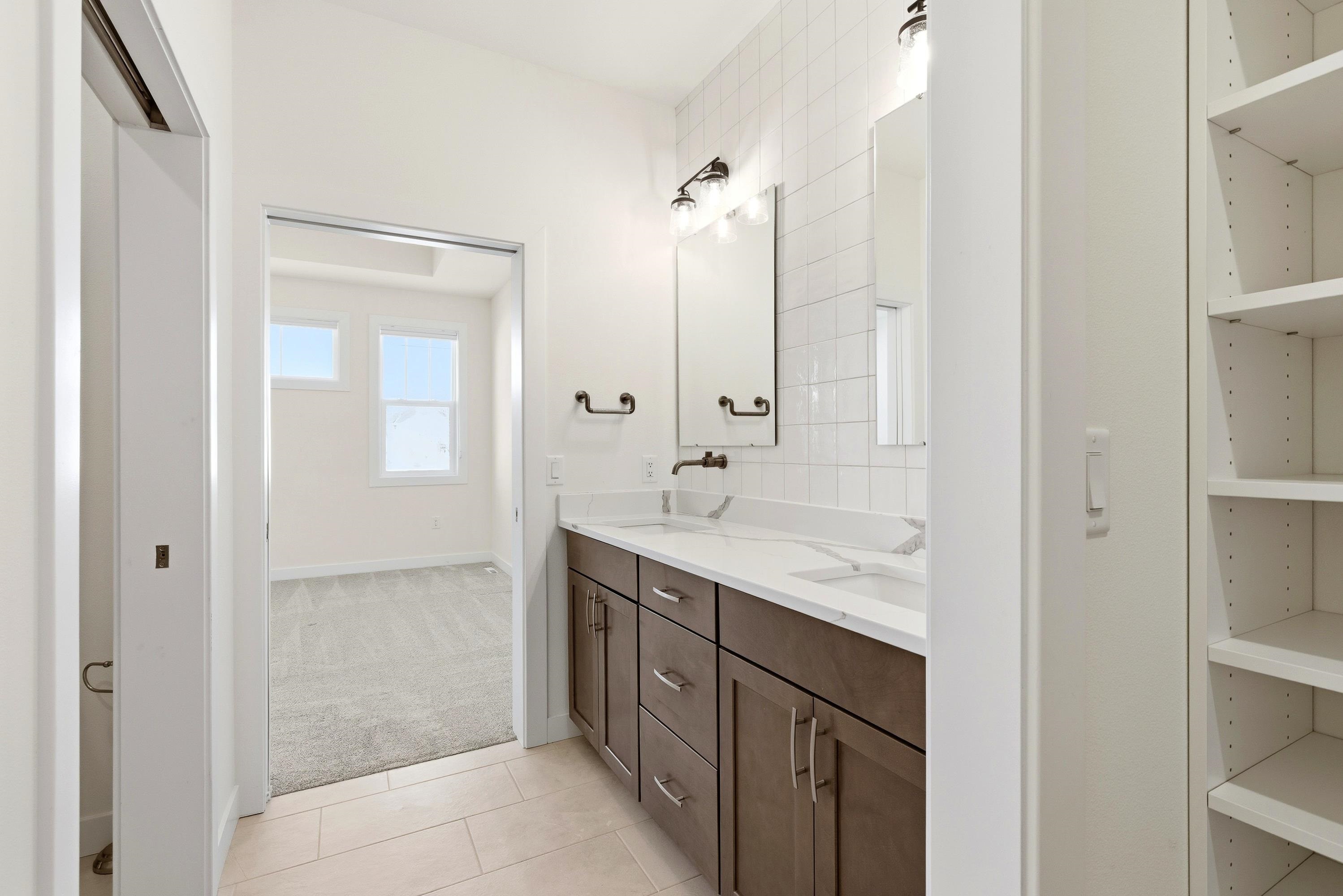 16 Prince Way Fitchburg, WI 53711 - Photo 21 of 27