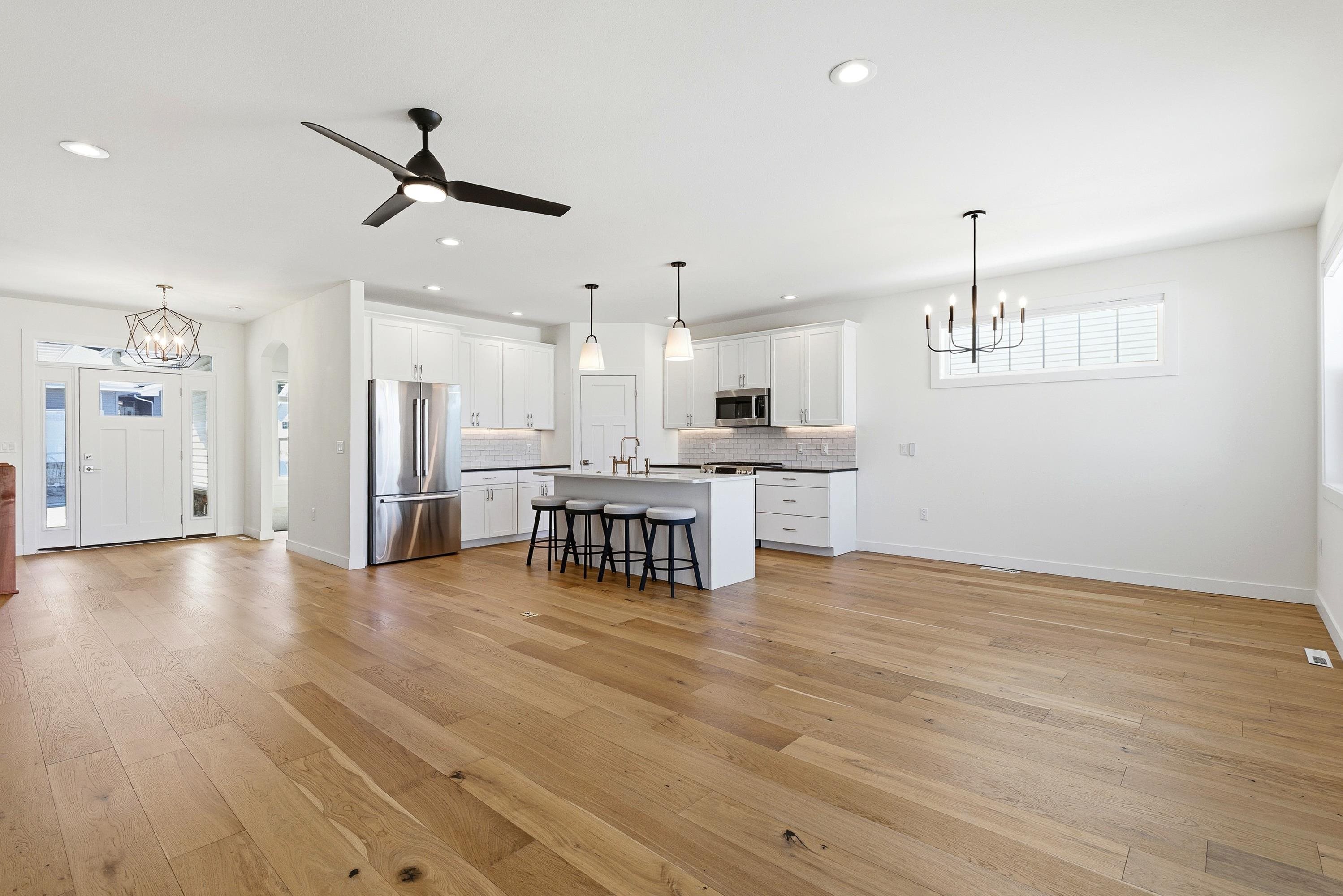 16 Prince Way Fitchburg, WI 53711 - Photo 3 of 27