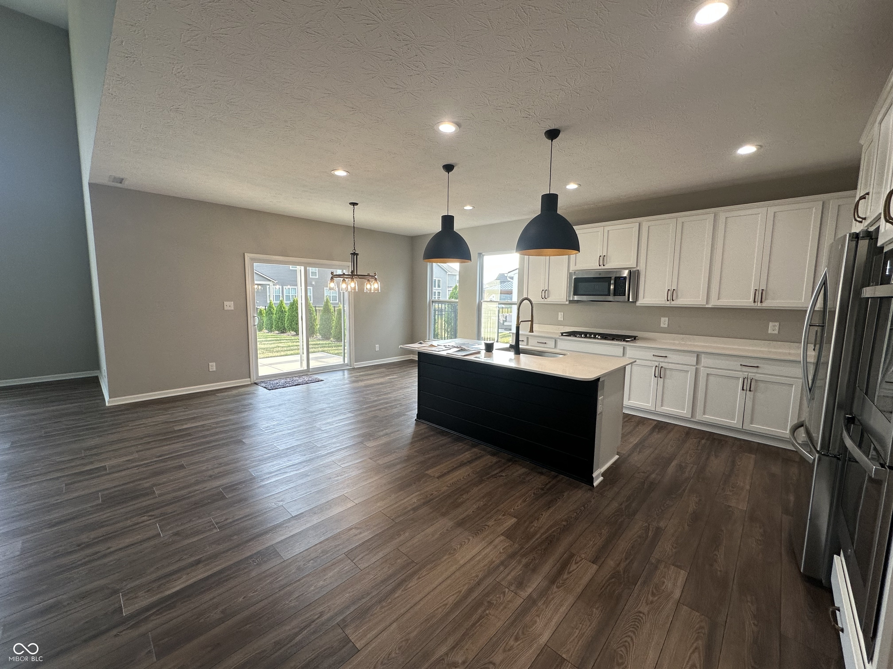 4187 Risen Star Way Bargersville, IN 46106 - Photo 8 of 38