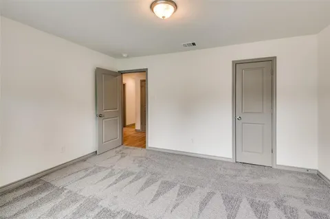 $299,000 | 1438 East Waco Avenue, Dallas, TX 75216