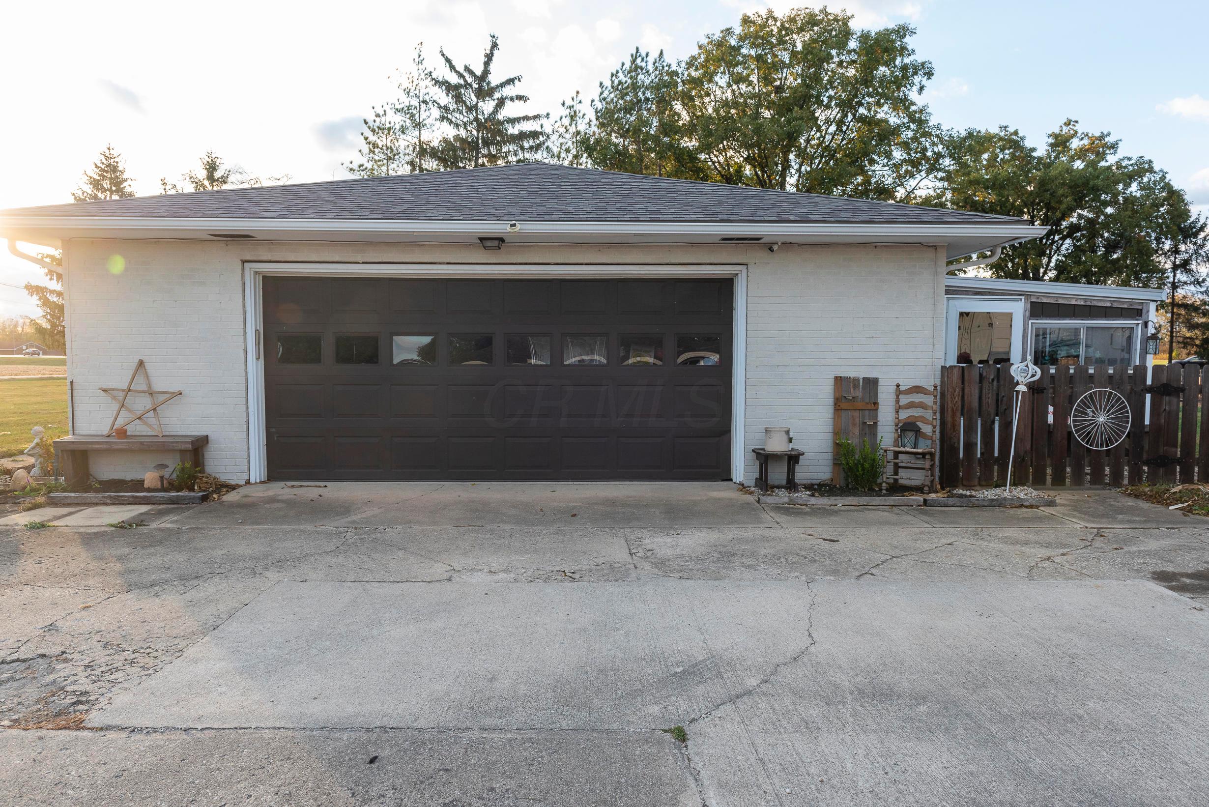309 Simpson Road London, OH 43140 - Photo 3 of 27 Gallery Image 3
