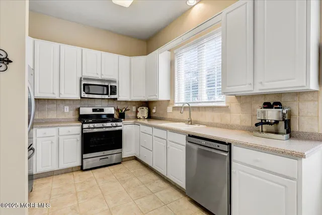 $549,000 | 34 Spyglass Drive, Jackson, NJ 08527