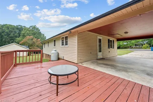 $229,900 | 1001 Meadowood Drive, Ramseur, NC 27316