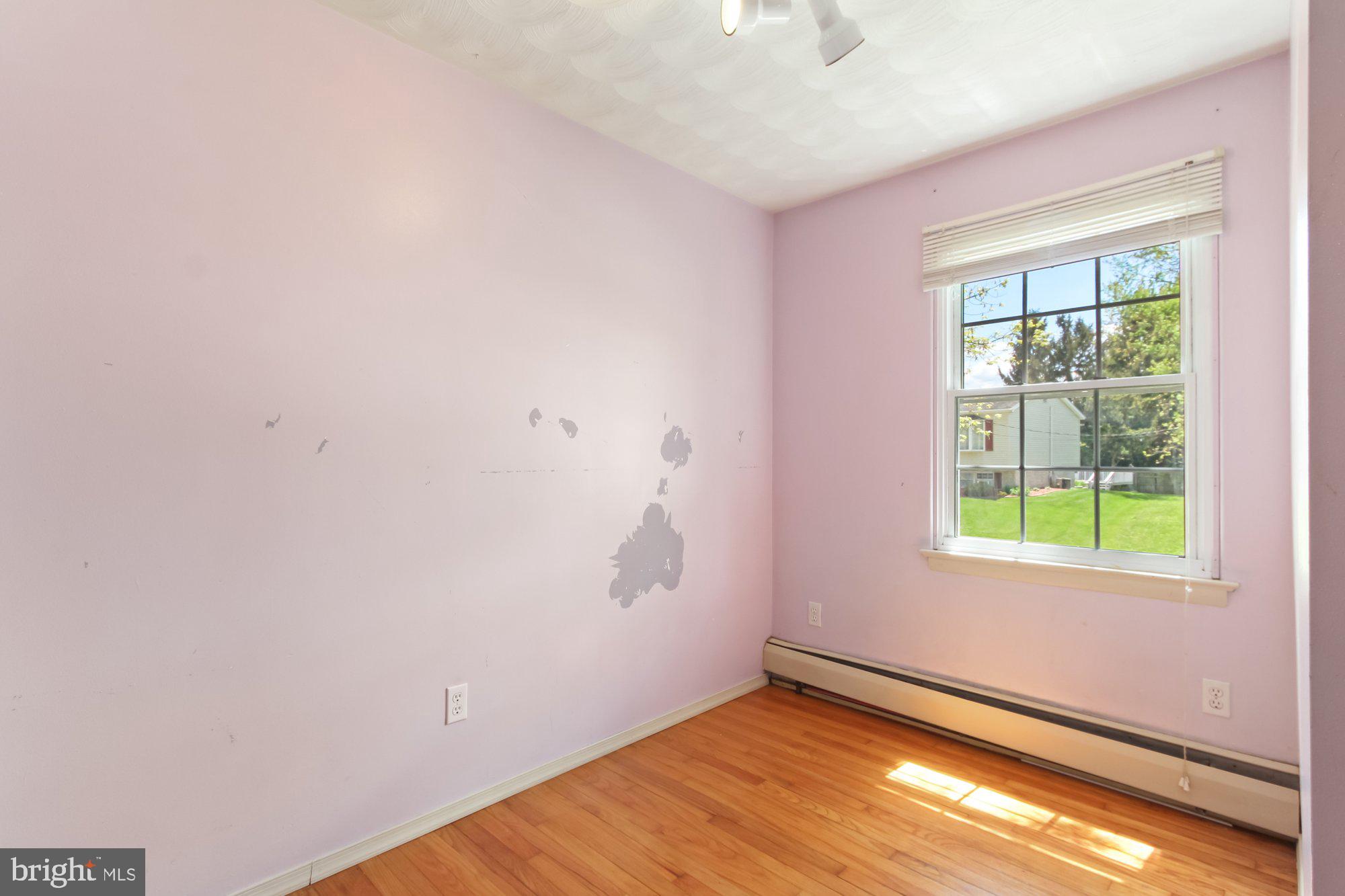 2455 Redwood Road York, PA 17408 - Photo 17 of 28 Gallery Image 17