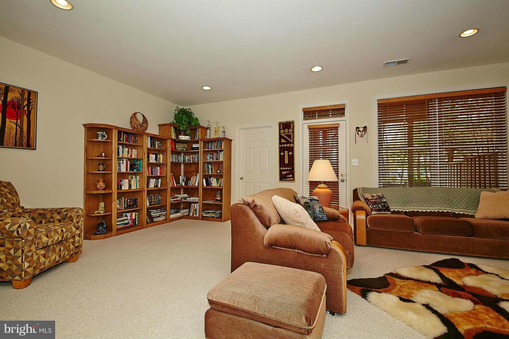 2552 Brenton Point Drive Reston, VA 20191 - Photo 22 of 27 Interior (General)