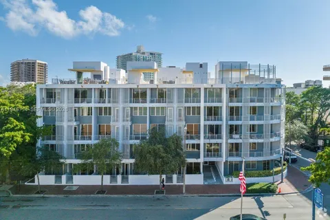 $3,500 | 3339 Virginia Street, Unit 339, Miami, FL 33133