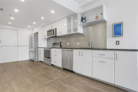 $3,500 | 3339 Virginia Street, Unit 339, Miami, FL 33133