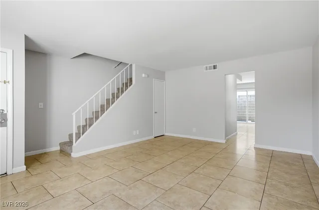 $1,285 | 2896 Klinger Circle, Unit 3, Las Vegas, NV 89121