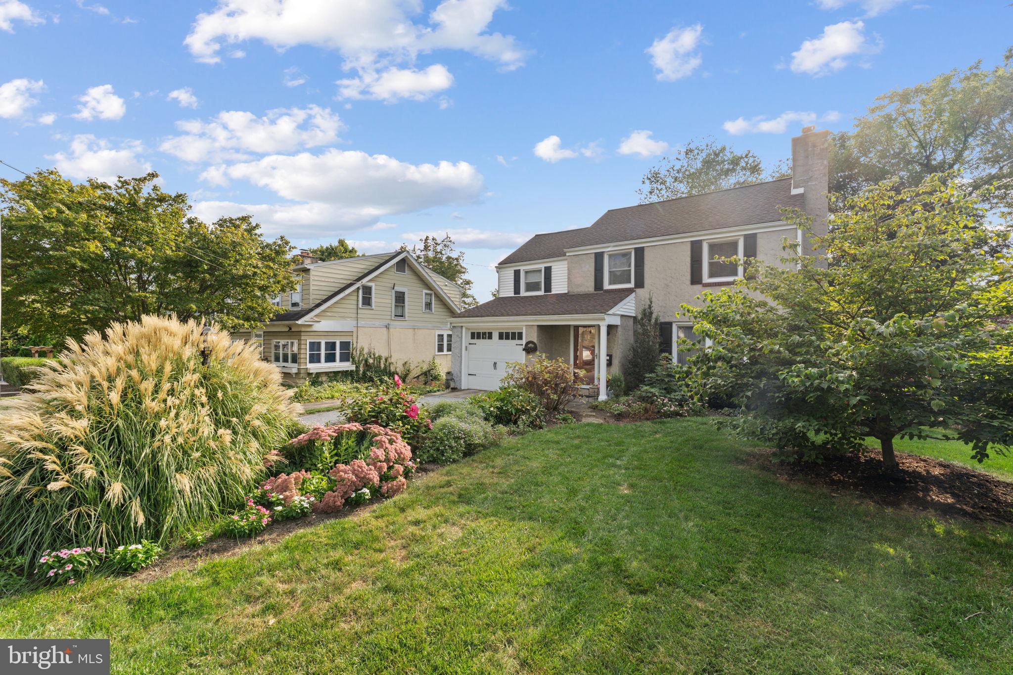 Welcome to 18 Manor Rd.