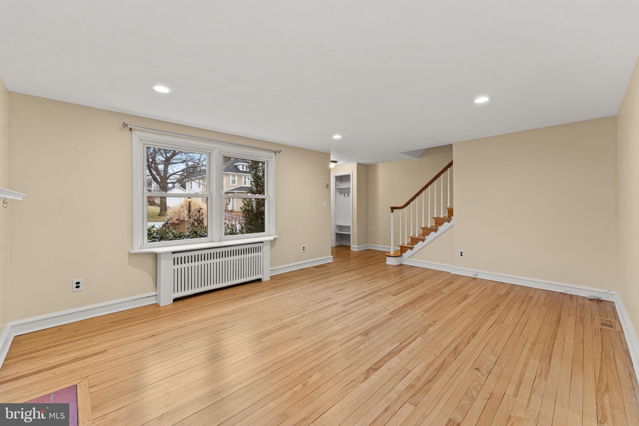 18 Manor Road Paoli, PA 19301 - Photo 6 of 41